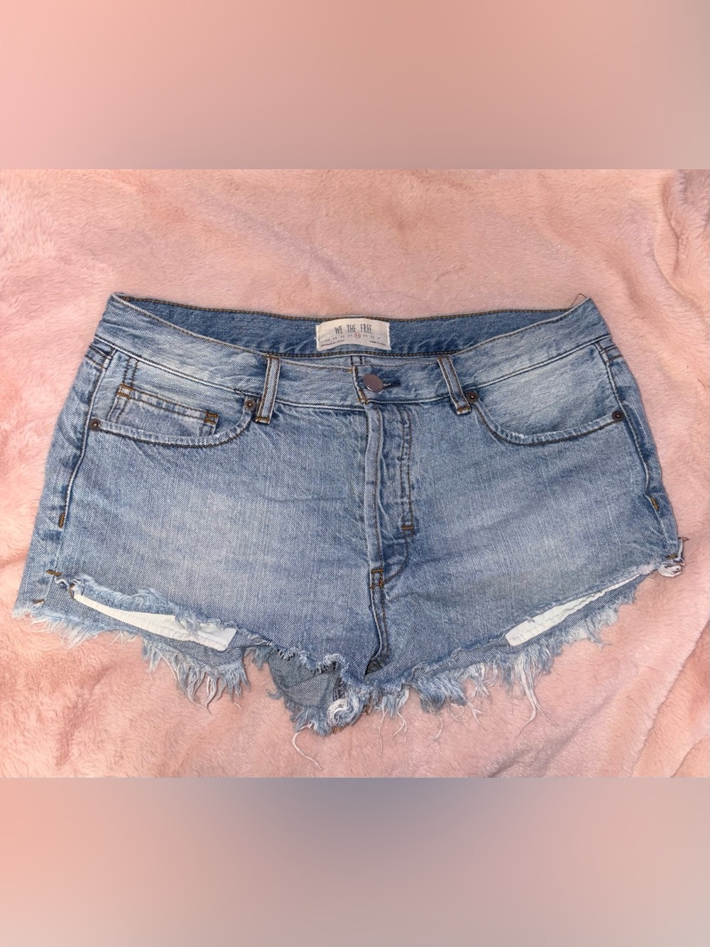 We The Free blue Jean shorts - women’s size 28